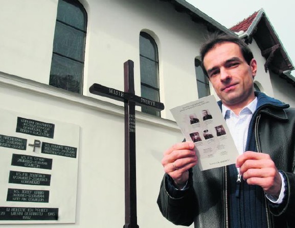 Marcin Boratyn zachęca mieszkańców, by uczcili pamięć ofiar zbrodni katyńskiej