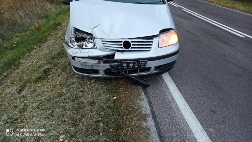 Zderzenie volkswagena z alfą romeo w Krzywczy w powiecie przemyskim. Na szczęście nikt nie został ranny [ZDJĘCIA]