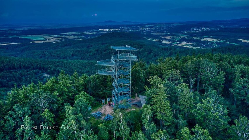 Odkrywamy nasz region. Wieża na Trójgarbie o zmierzchu (UNIKALNE ZDJĘCIA)