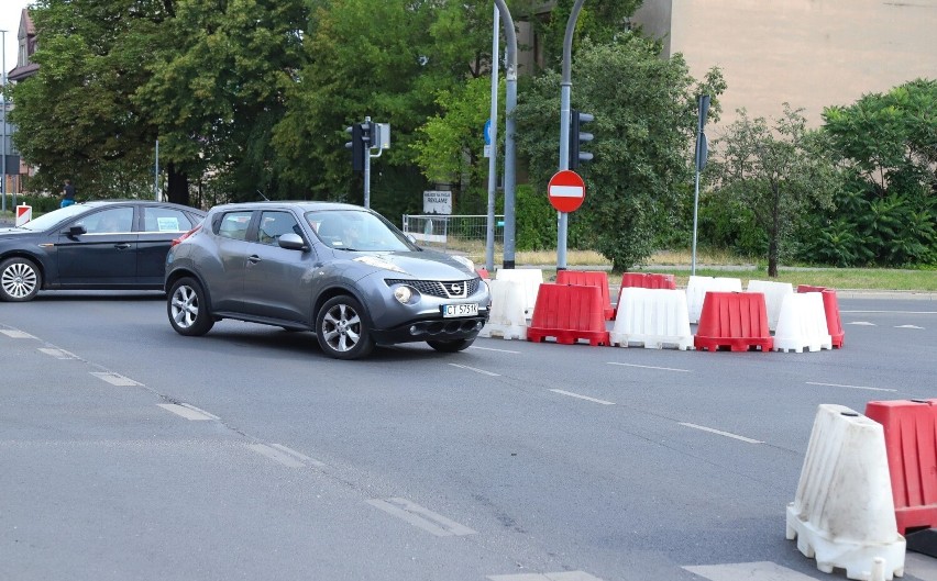 Uwaga kierowcy w Toruniu! Zmiany na kilku ważnych ulicach już w ten weekend