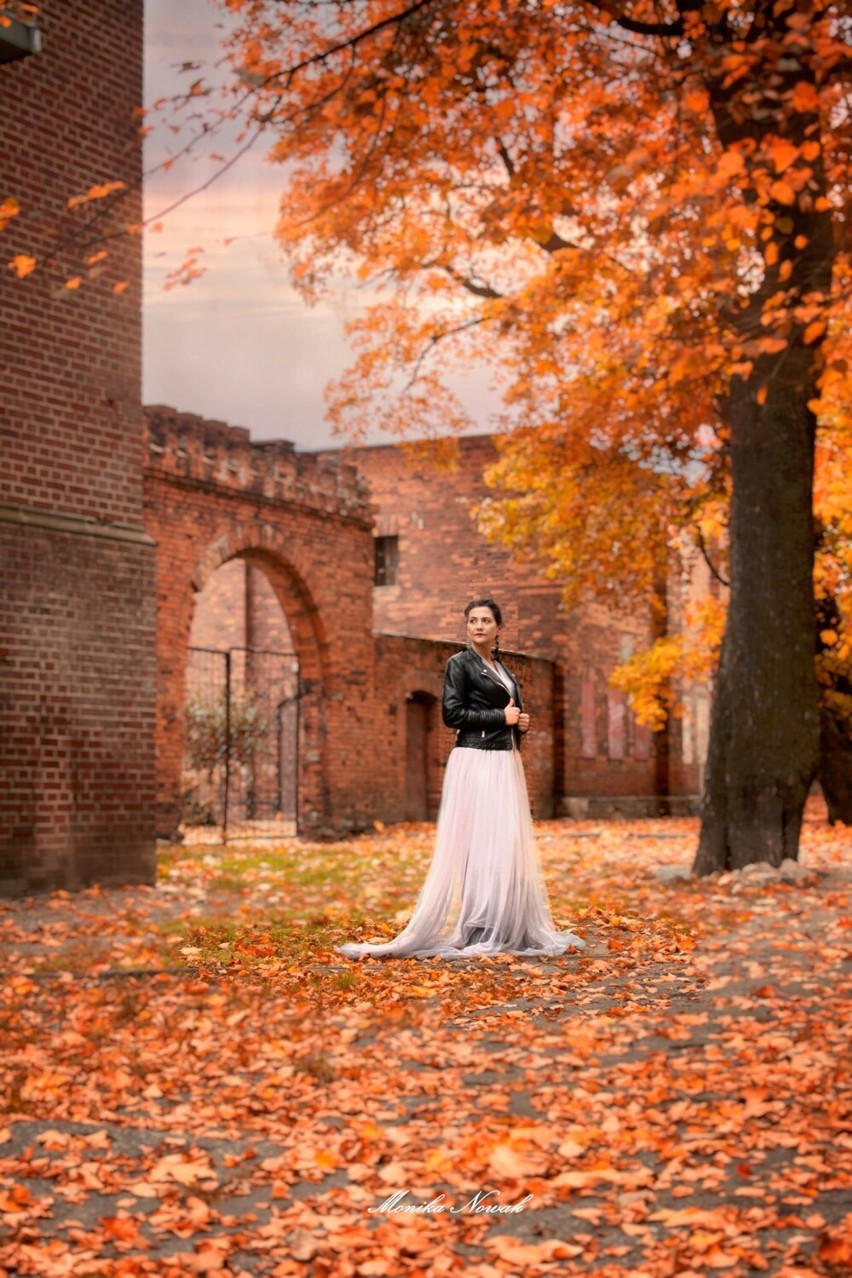 Monika Nowak z Legnicy robi sesje fotograficzne na ulicach miasta. Poprzez zdjęcia opowiada historie, a Legnica jest ich bohaterką [ZDJĘCIA]