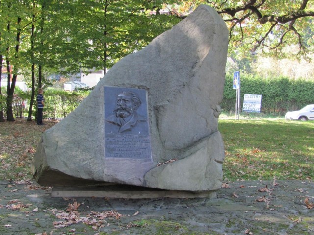 Pomnik dra J.Ochorowicza w Wiśle