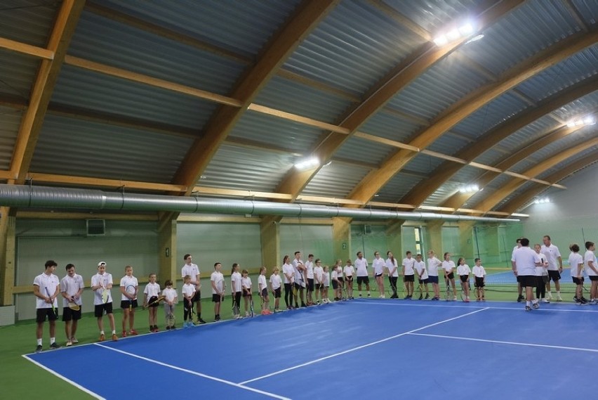 We wtorek oficjalnie otwarto halę tenisową przy Szosie...