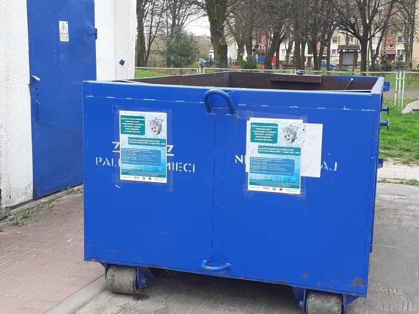 Trwa zbiórka elektroodpadów w gminie Opoczno. Mieszkańcy oddają zużyty sprzęt ZDJĘCIA