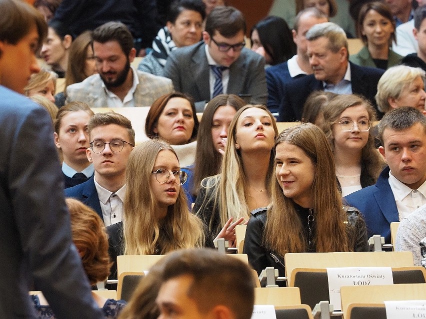 Lista najlepszych uczniów z województwa łódzkiego z...