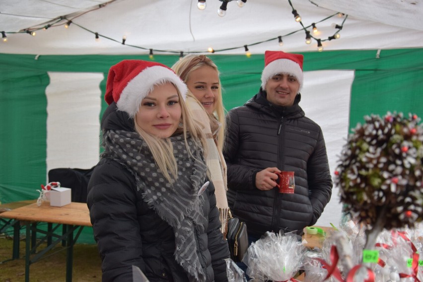 Niedzielny (5 grudnia) festyn w Bornem Sulinowie. Dla Moniki walczącej z rakiem [zdjęcia]