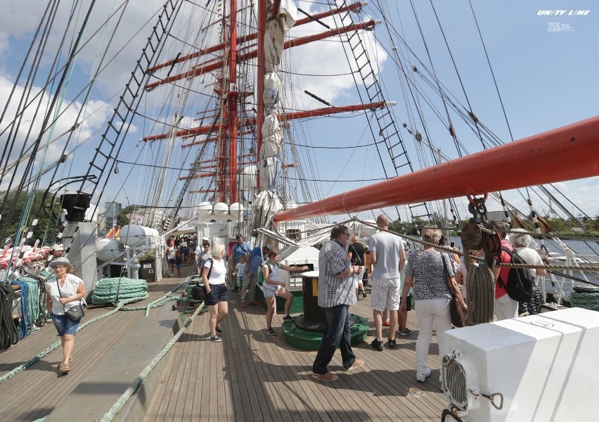 The Tall Ships Races: Ogromny Sedov i jedna z największych kolejek [WIDEO, ZDJĘCIA]