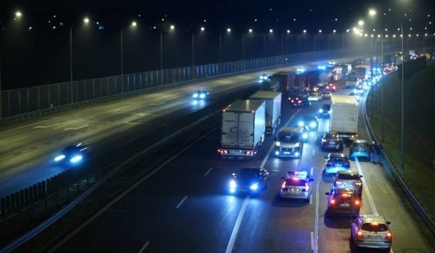 Szok! 25-letni cudzoziemiec jechał pod prąd autostradą pod Toruniem!