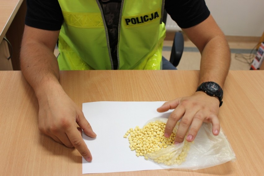 Policjanci z Lipna przejęli 500 tabletek ekstazy