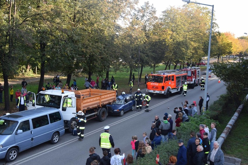 Rydułtowy: pozorowana kraksa na ul. Ofiar Terroru