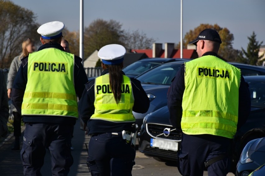 Policja w Kaliszu podsumowuje akcję "Znicz"