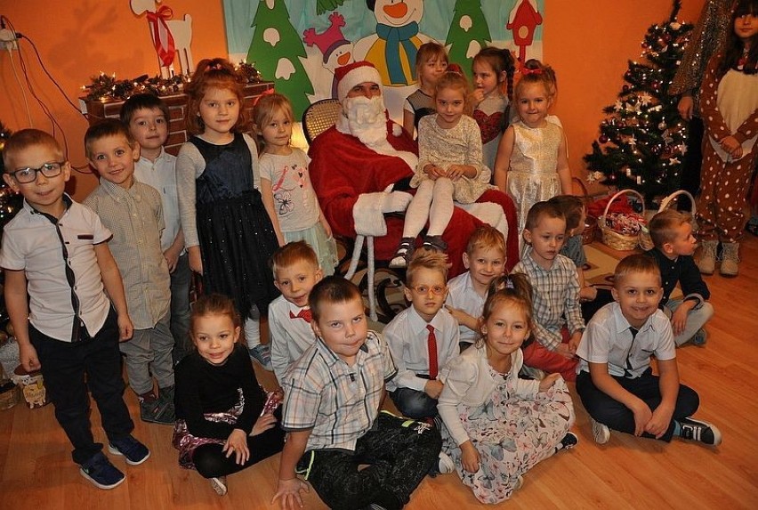 Mikołaj odwiedził dzieci w szpitalu