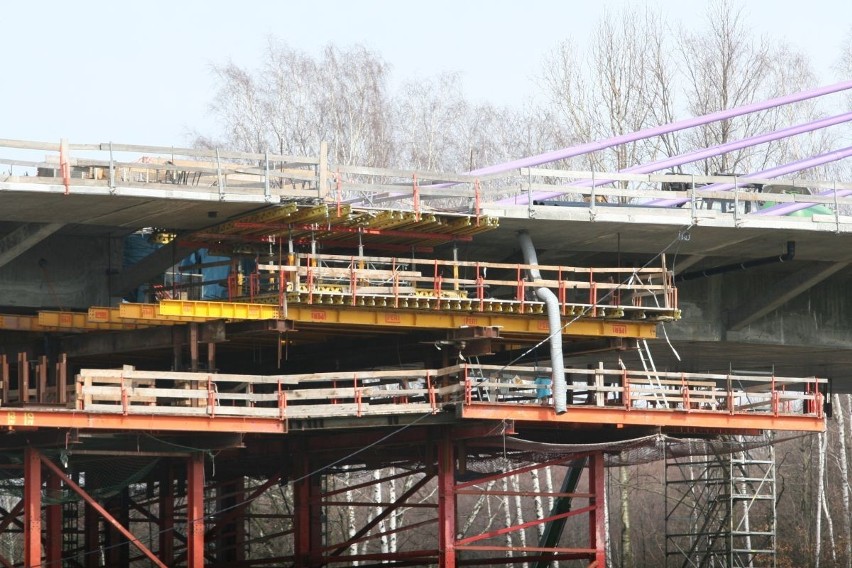 Remontują most na A1 w Mszanie. Nowe zdjęcia