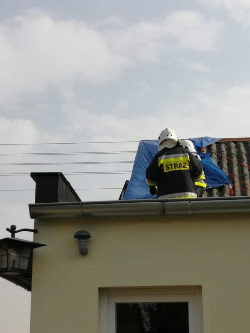 Silny wiatr zerwał dach domu w Mieścisku. Interweniowała straż pożarna