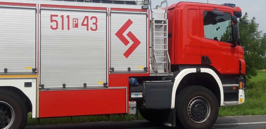 Zderzenie samochodu ciężarowego i osobowego na obwodnicy Lwówka [FOTO]