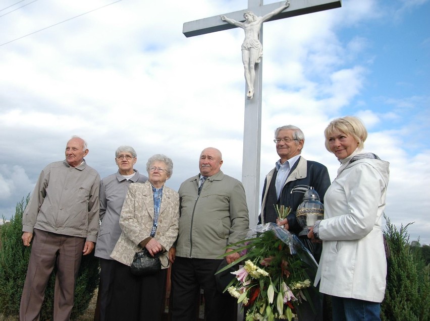 Krzyż w Karszynie pod Kargową