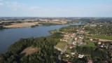 Sprzęt motorowodny będzie pływał na zbiorniku w Szałem. Zarząd powiatu wydał zgodę, wędkarze się sprzeciwiają ZDJĘCIA