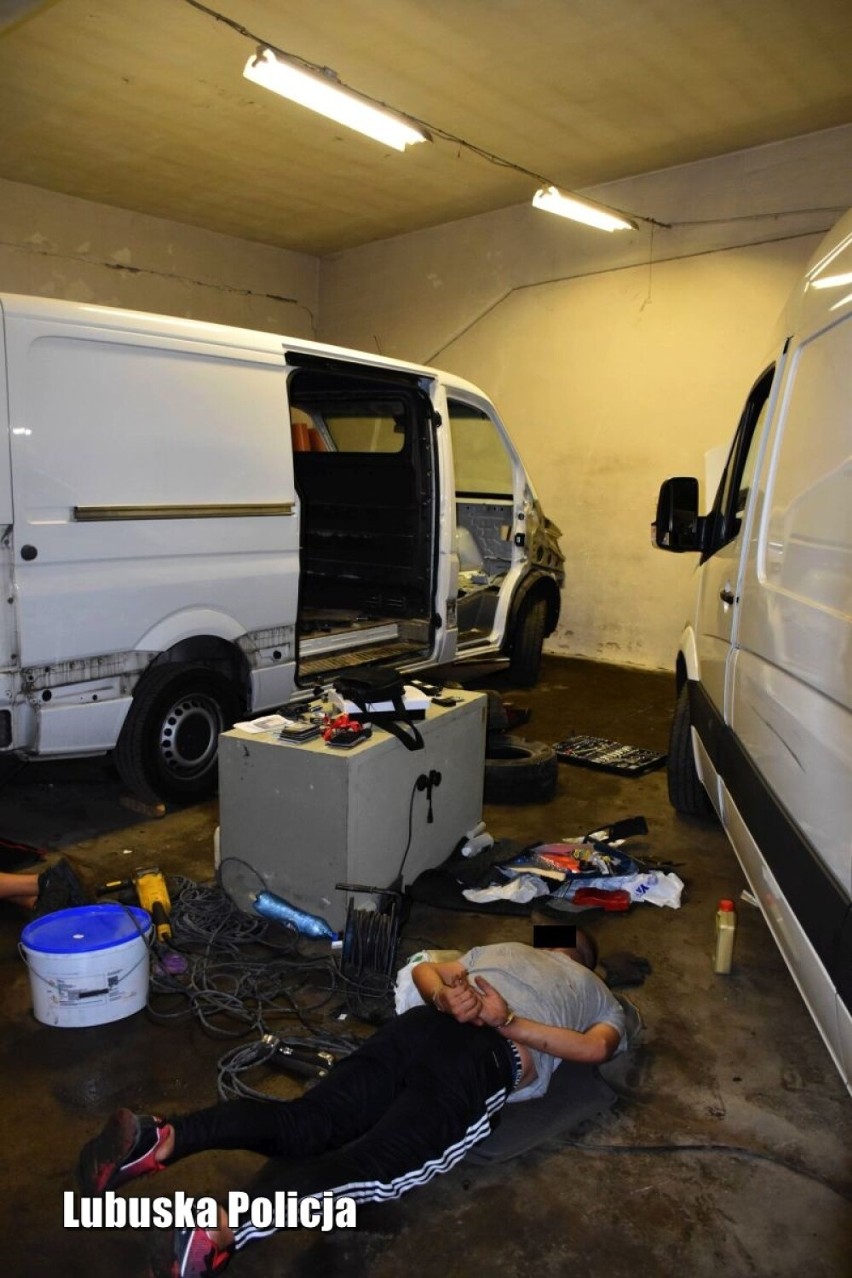 Policjanci zlikwidowali złodziejską dziuplę pod Żaganiem