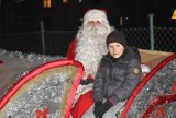 Gmina Dobrzyca. Święty Mikołaj odwiedził sołectwo Nowy Świat. Dzieci szalały na zjeżdżalni