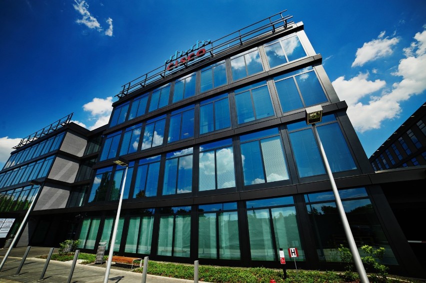 Cisco Kraków ma już 9 lat. W tym czasie wyrosło na kluczowy ośrodek firmy na świecie. Technologiczny gigant wciąż się rozwija!
