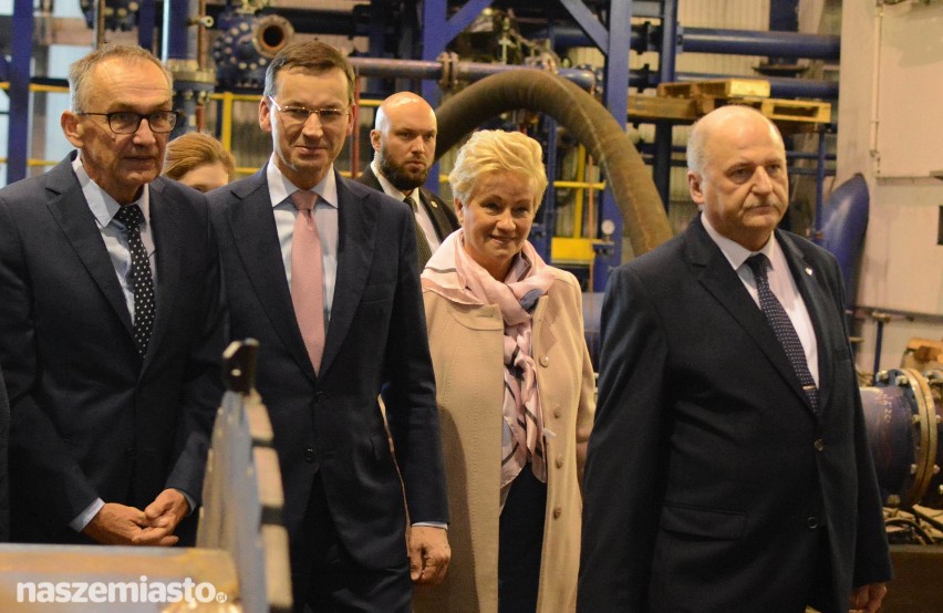 Premier Mateusz Morawiecki w Grudziądzu. Chwalił firmę Hydro-Vacuum i poparł Andrzeja Guzowskiego [wideo, zdjęcia]
