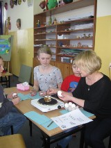 Uczniowie Szkoły Podstawowej nr 9 w Malborku zdobili jajka na Wielkanoc