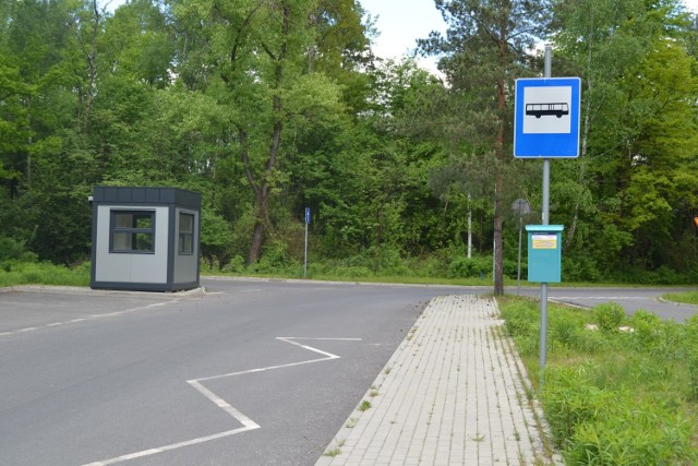 Wjazd na parking nad Sosinę od strony ośrodków wypoczynkowych będzie płatny 10 zł. Przez długi czas ze względu na remonty nie kursowały tam autobusy. Teraz to się zmieni.