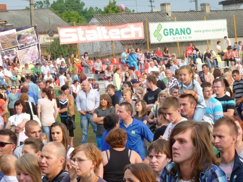 Tak się bawili mieszkańcy powiatu radomszczańskiego na festynie w Przedborzu [ZDJĘCIA]