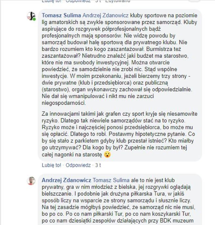 Radny Tomasz Sulima i jego zdanie na temat braku parkietu w nowej hali w Bielsku Podlaskim