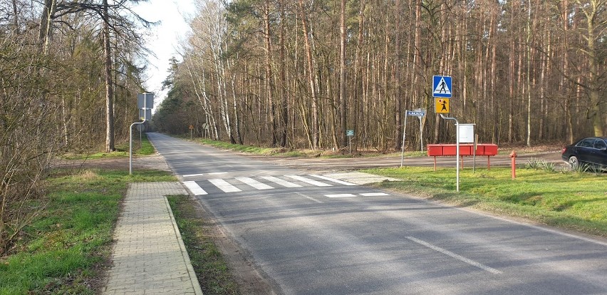 Mieszkańcy Mechlina proszą o oświetlenie przejść dla...