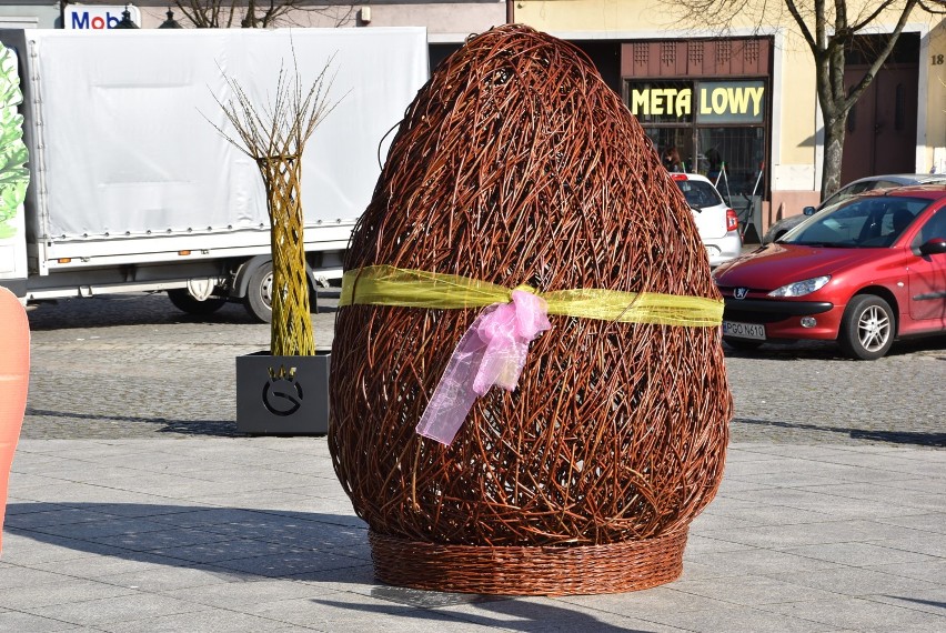 Wielkanocne zające pojawiły się na rynkach w Wielichowie i Grodzisku