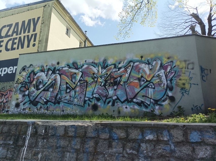 Graffiti w Jeleniej Górze sztuka czy wandalizm? [ZDJĘCIA]