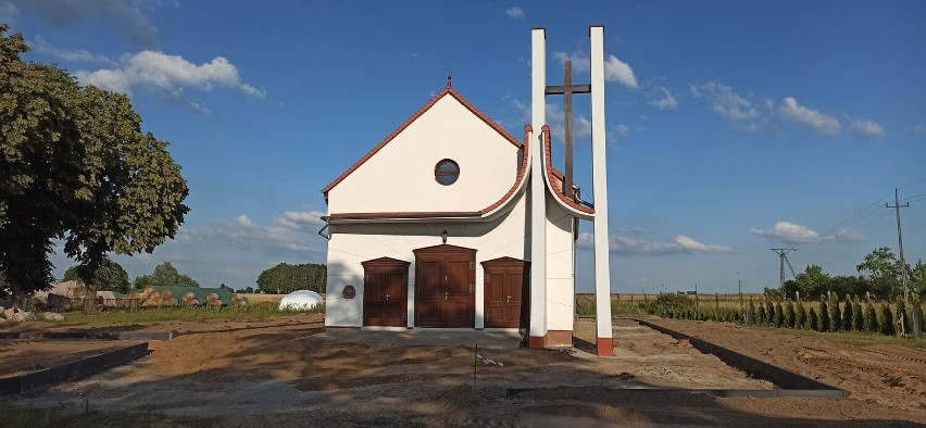 Kościół w Mirosławiu już prawie gotowy. Trwają ostatnie prace [ZDJĘCIA]