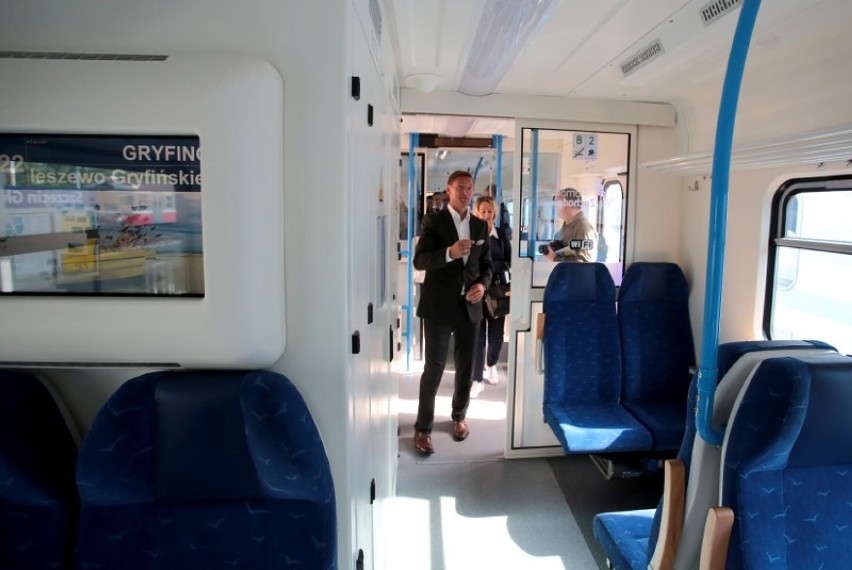 Nowoczesne pociągi z wi-fi na trasie do Gryfina [wideo, zdjęcia]