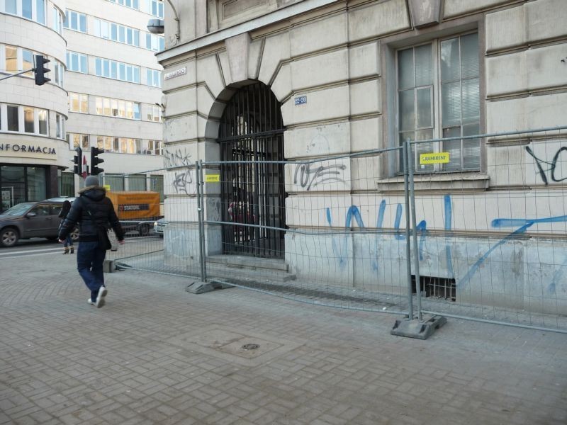 Policja zakończyła postępowanie w sprawie budynku po Banku Polskim. Obiekt ma zostać wyremontowany