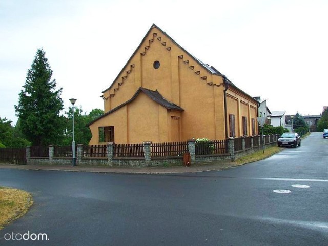 Szczegóły ogłoszenia


Powierzchnia działki: 795 m²

Powierzchnia: 129 m²

Rynek: wtórny

Liczba pokoi: 4

Rodzaj zabudowy: wolnostojący

Materiał budynku: cegła

Stan wykończenia: do zamieszkania

Szczegóły ogłoszenia