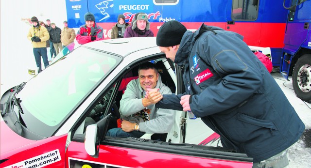 Już na początku tego roku w Rallylandzie zorganizowano Rajd Parapetowy ze śmietanką polskich kierowców rajdowych. Na zdjęciu: Krzysztof Hołowczyc i Tomasz Kuchar