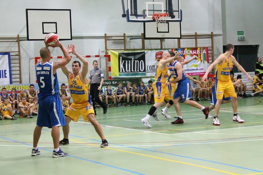 Fotorelacja z meczu I ligi koszykówki mężczyzn pomiędzy AZS WSGK Polfarmex Kutno a SKK Siedlce