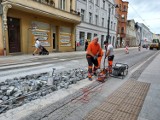 Tak wygląda remont ulicy Wybickiego w Grudziądzu. Duże utrudnienia w ruchu i objazdy  [zobacz zdjęcia] 