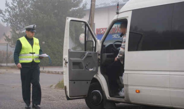 Policja w Koninie: Busy do kontroli