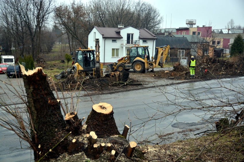 Roboty na ul. Nałęczowskiej. Ludzie toną w błocie