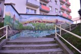 Bezmyślni wandale zniszczyli murale w okolicy Bulwaru Zamkowego w Sztumie [ZDJĘCIA]