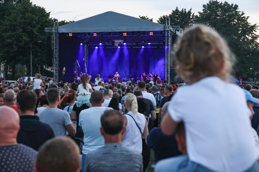 Ania Dąbrowska w Pucku (2018) - koncert na Zielonej Plaży