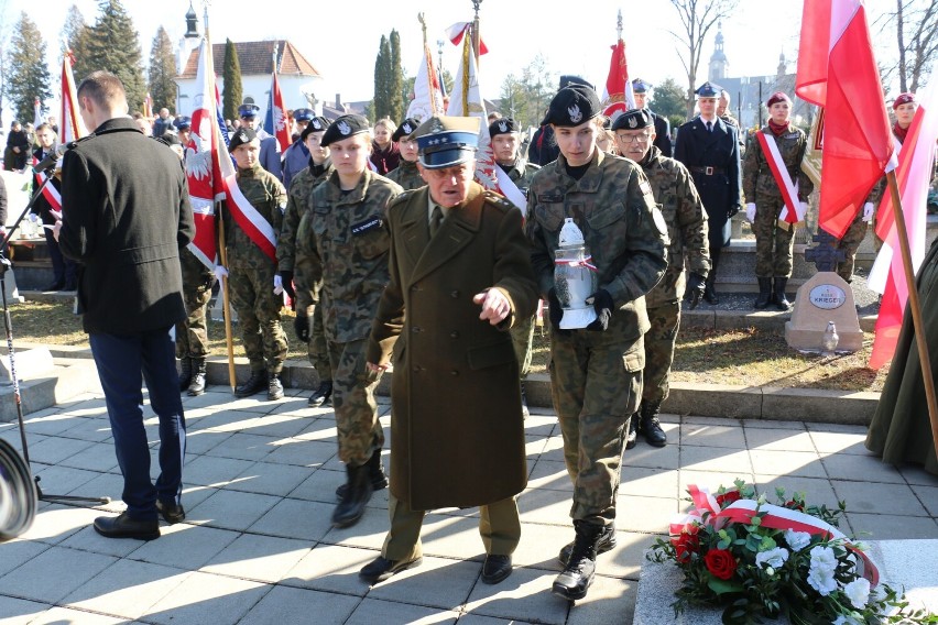 W uroczystościach poświęconych pamięci limanowskich...