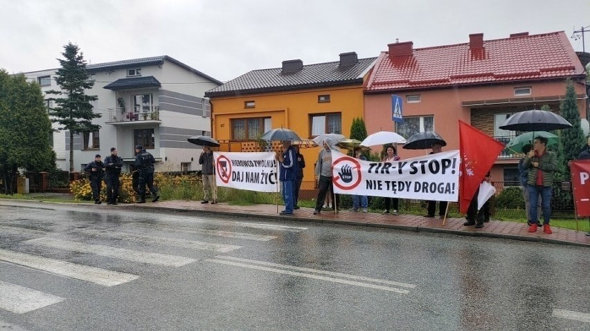 Budowa nowej drogi od DK94 do zespołu terminali w Sławkowie...