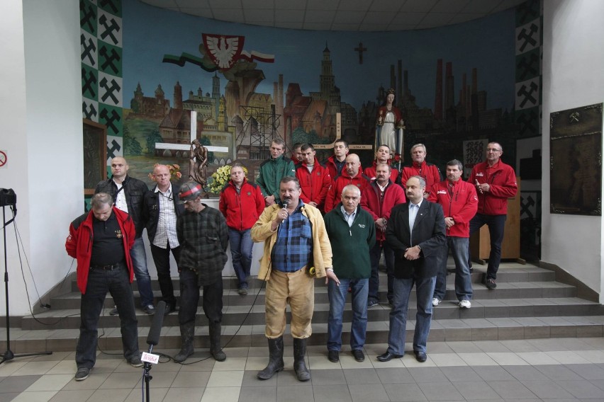 Sosnowiec: 165 górników z Kazimierza protestuje pod ziemią [ZDJĘCIA, AKTUALIZACJA]