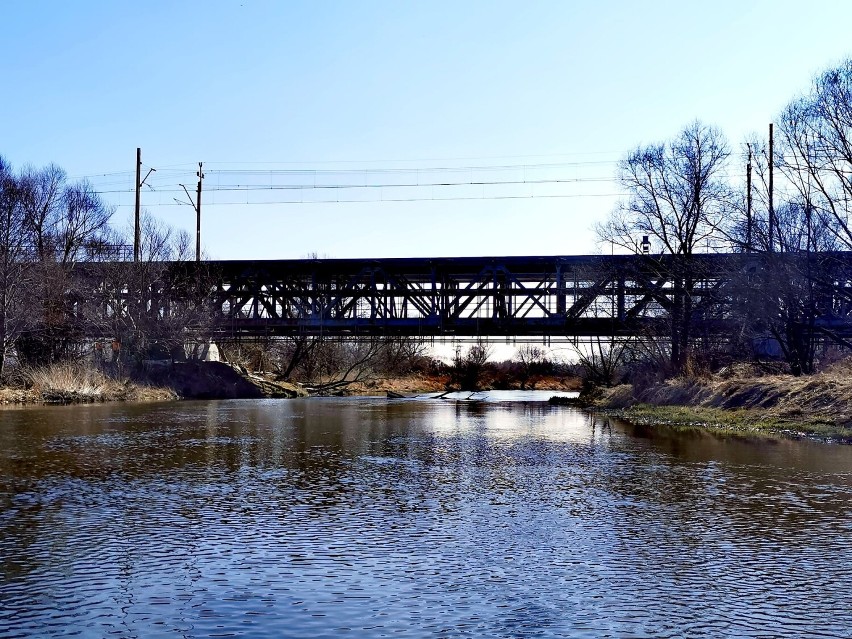 Most kolejowy na Prośnie w Kaliszu. Trwa remont przeprawy
