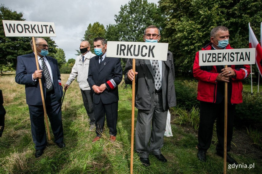 Gdynia: Program obchodów 81. rocznicy agresji sowieckiej na Polskę (17.09.2020). Uczczona zostanie pamięć pomordowanych na wschodzie 