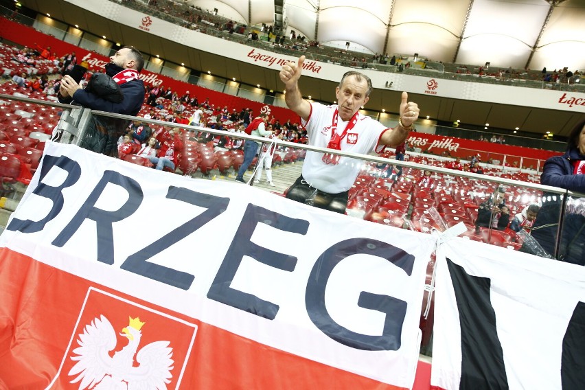 Mecz Polska - Holandia. Gorący doping na Narodowym pomimo wyniku ZDJĘCIA