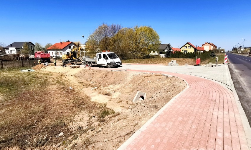 Nowa droga połączy dwie ulice w Skokach. Trwają prace